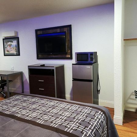 Express Inn Томбал Экстерьер фото
