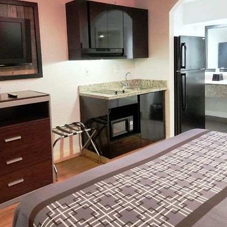 Express Inn Томбал Экстерьер фото